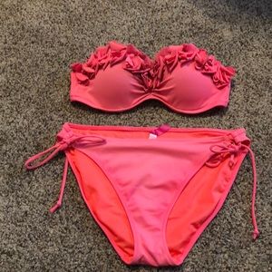 Victoria’s Secret bikini